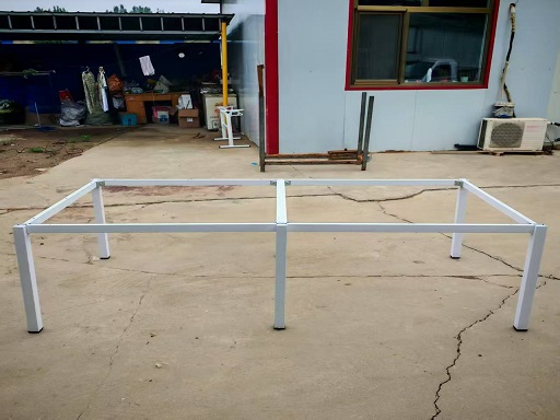 Fully disassemblable square tube table frame